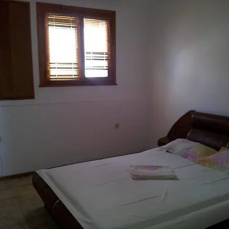 Vila Balan 1